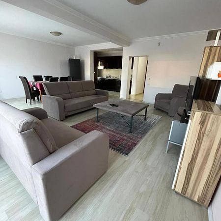 Apartment In The Villa Northern Dreams #1 Parking Included In Price Timisoara Exterior photo
