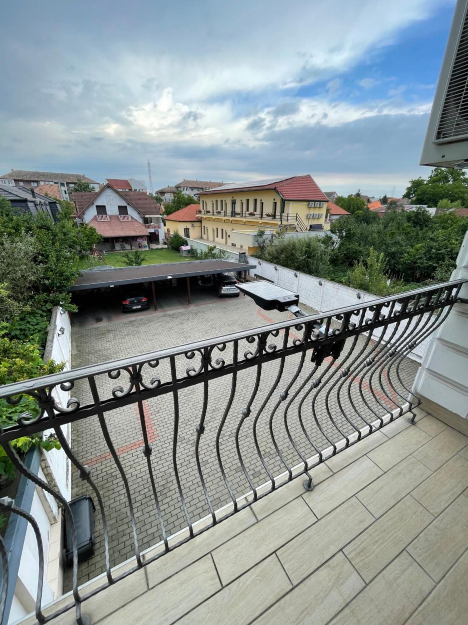 Apartment In The Villa Northern Dreams #1 Parking Included In Price Timisoara Exterior photo