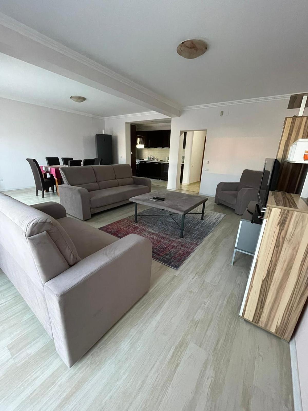 Apartment In The Villa Northern Dreams #1 Parking Included In Price Timisoara Exterior photo